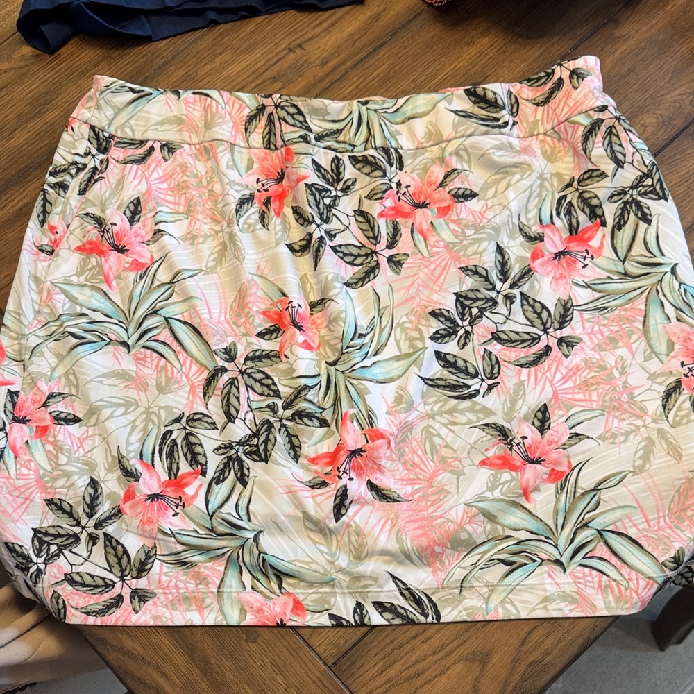 Floral Print Women's Skort